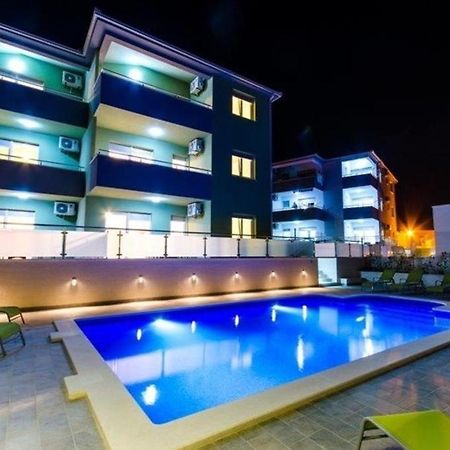 Mali San Apartment Trogir Bagian luar foto