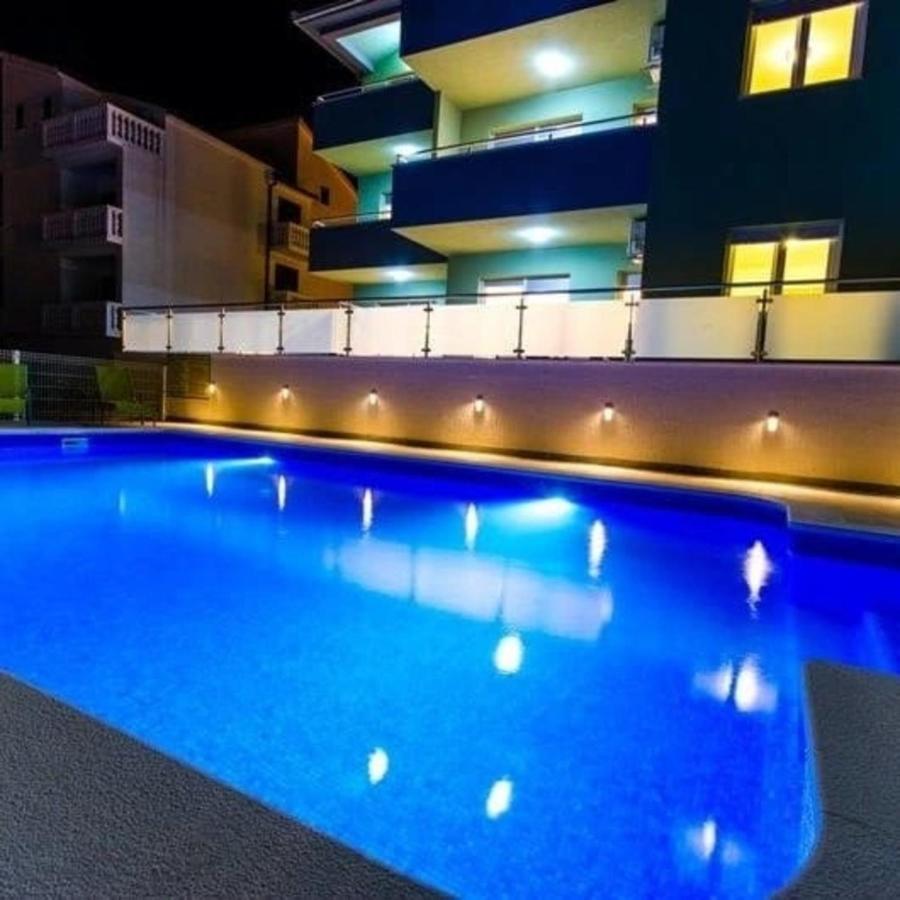 Mali San Apartment Trogir Bagian luar foto