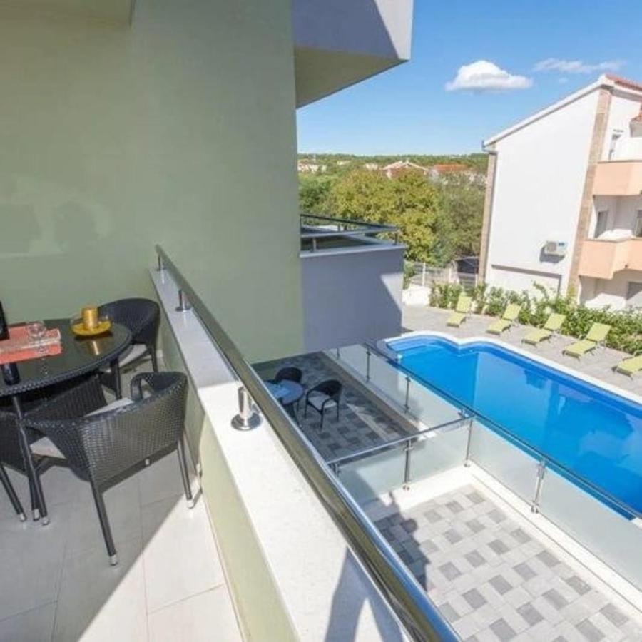 Mali San Apartment Trogir Bagian luar foto